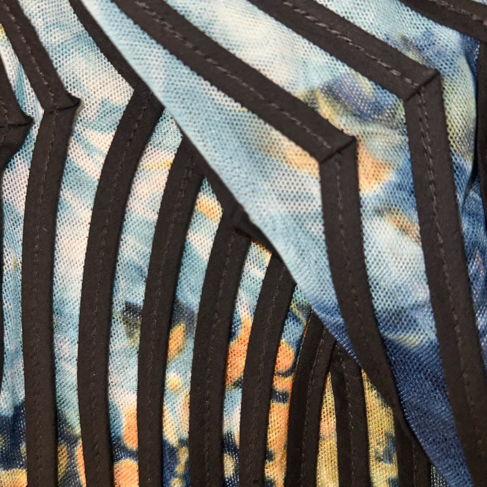 Blouse - Picture 4 of 5